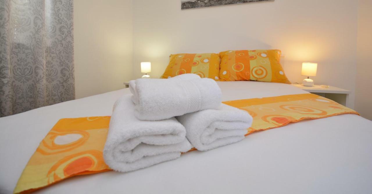 Apartmani Cesarec Basina Ngoại thất bức ảnh